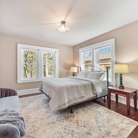 Spanish Charm 4Bed/3Bath Waupaca Dış mekan fotoğraf