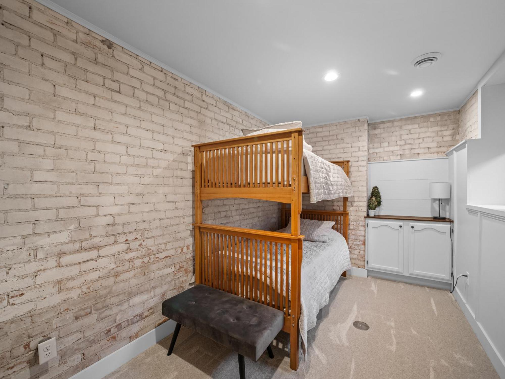Spanish Charm 4Bed/3Bath Waupaca Dış mekan fotoğraf